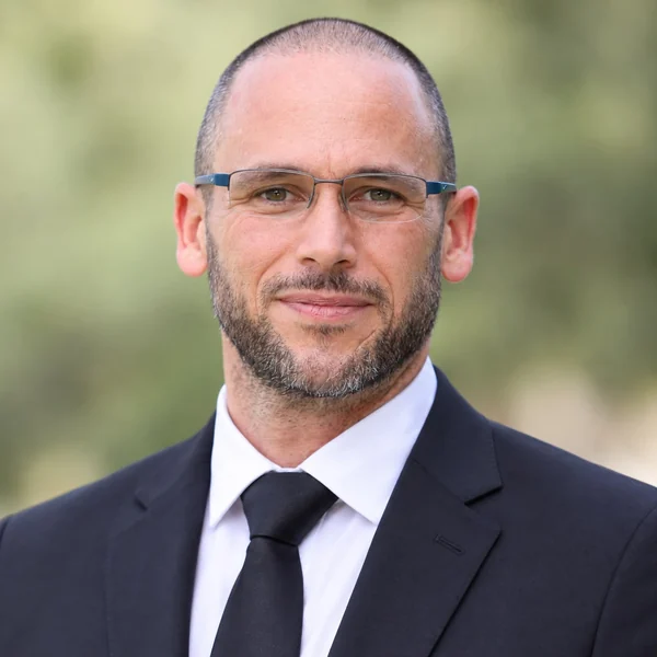 עו"ד נתאי פולק